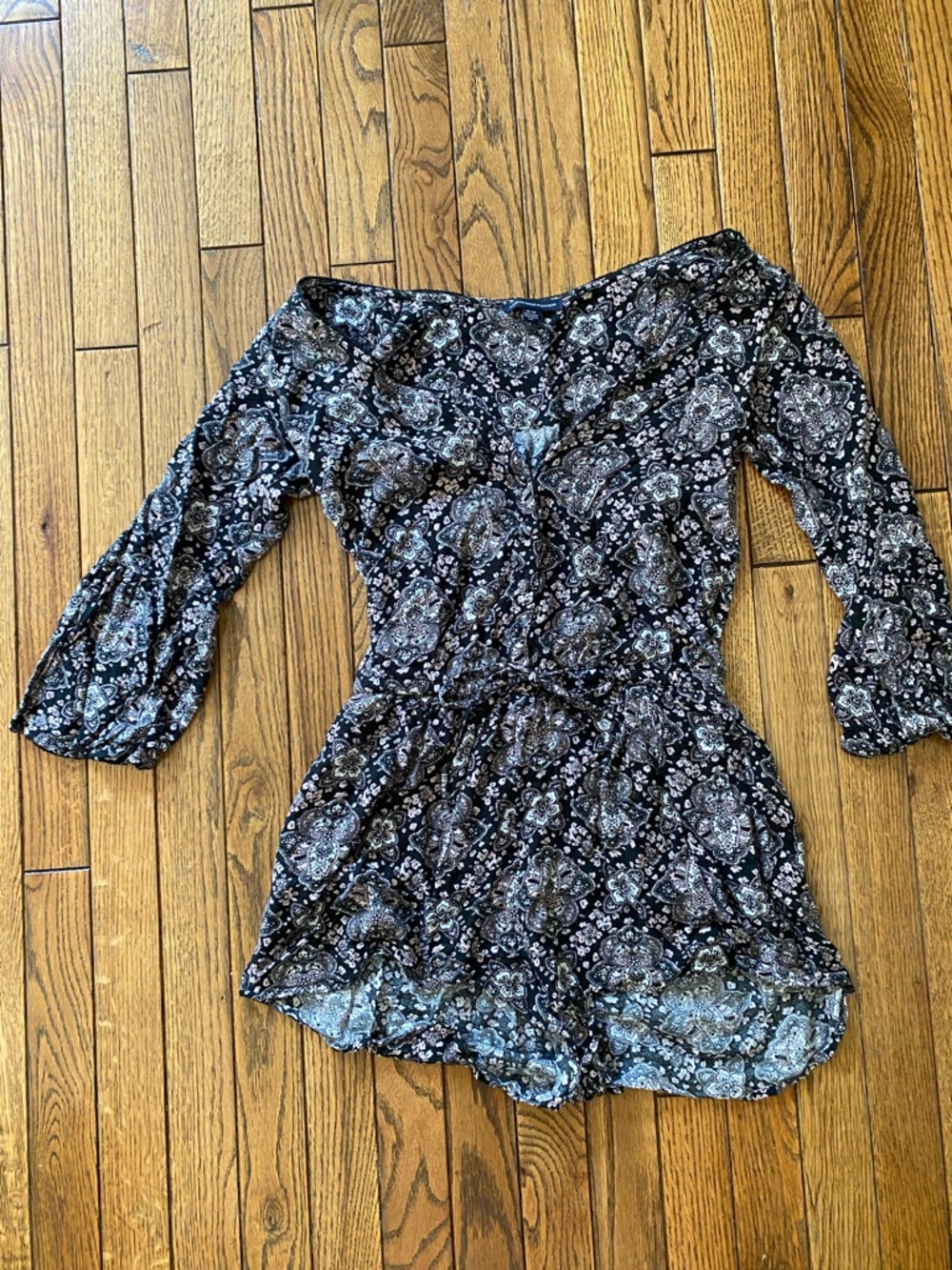 American Eagle Outfitters Black paisley romper